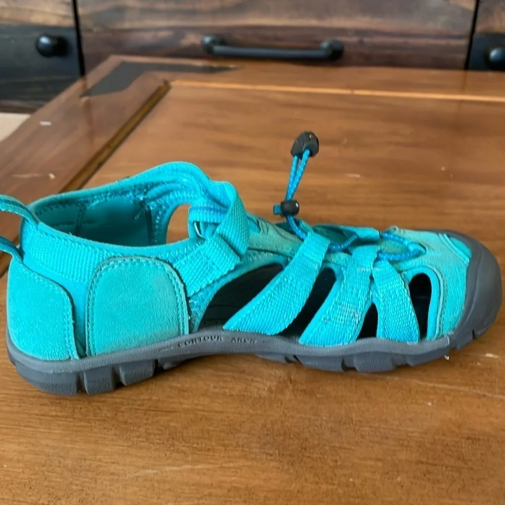 Keen water sandals
